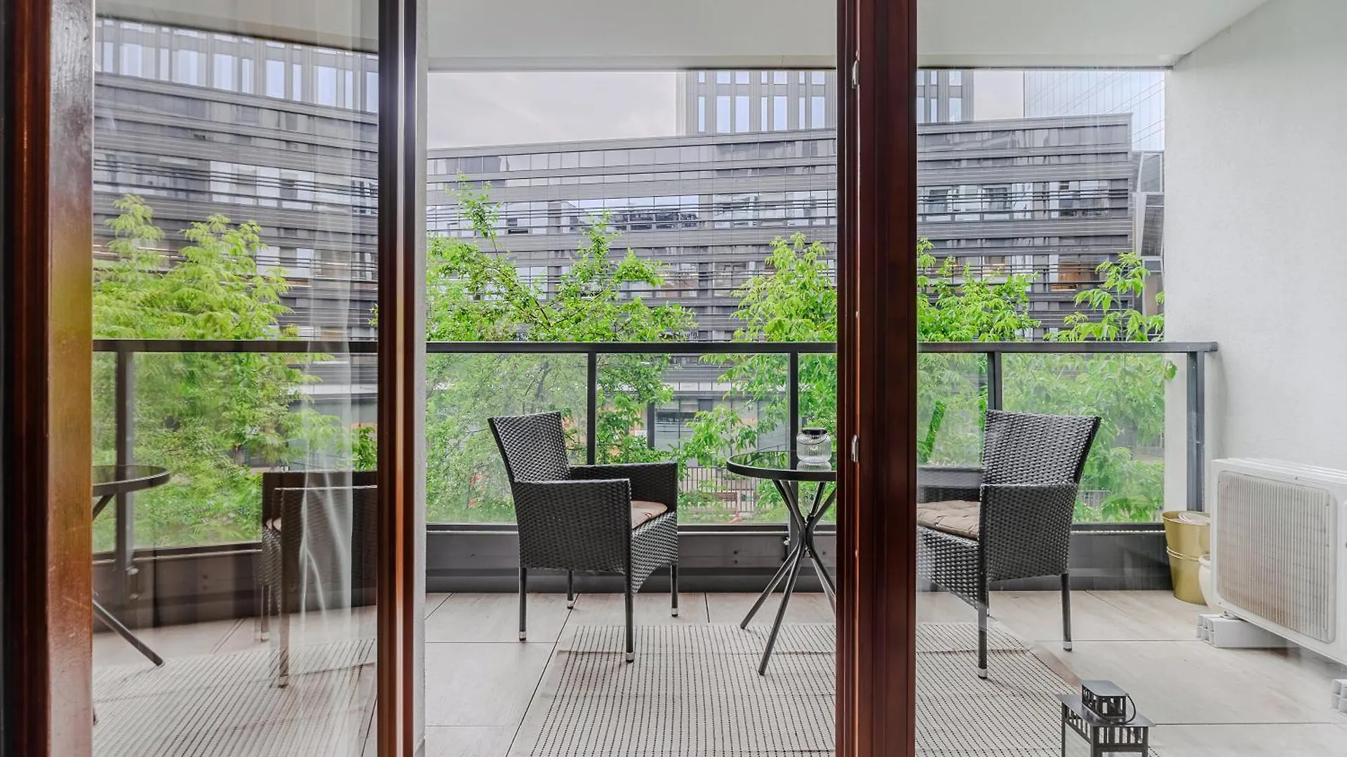 P&O Apartments Grzybowska I Varşova